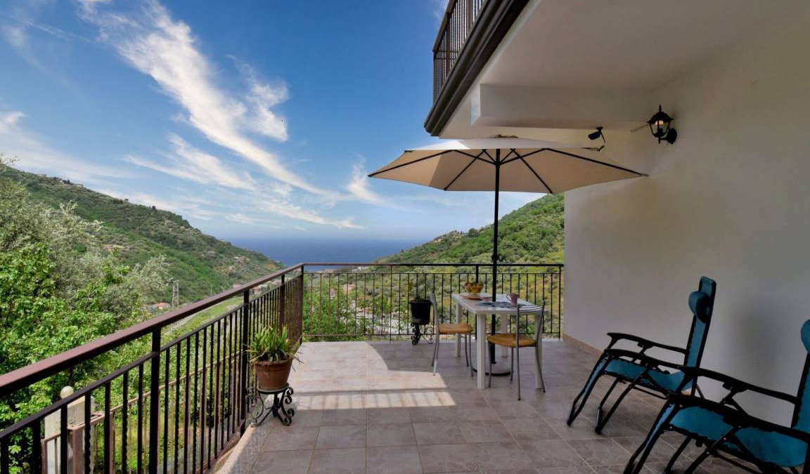 Gioiosa Marea Villa | 160 m² Villa ∙ 2 bedrooms ∙ 6 guests