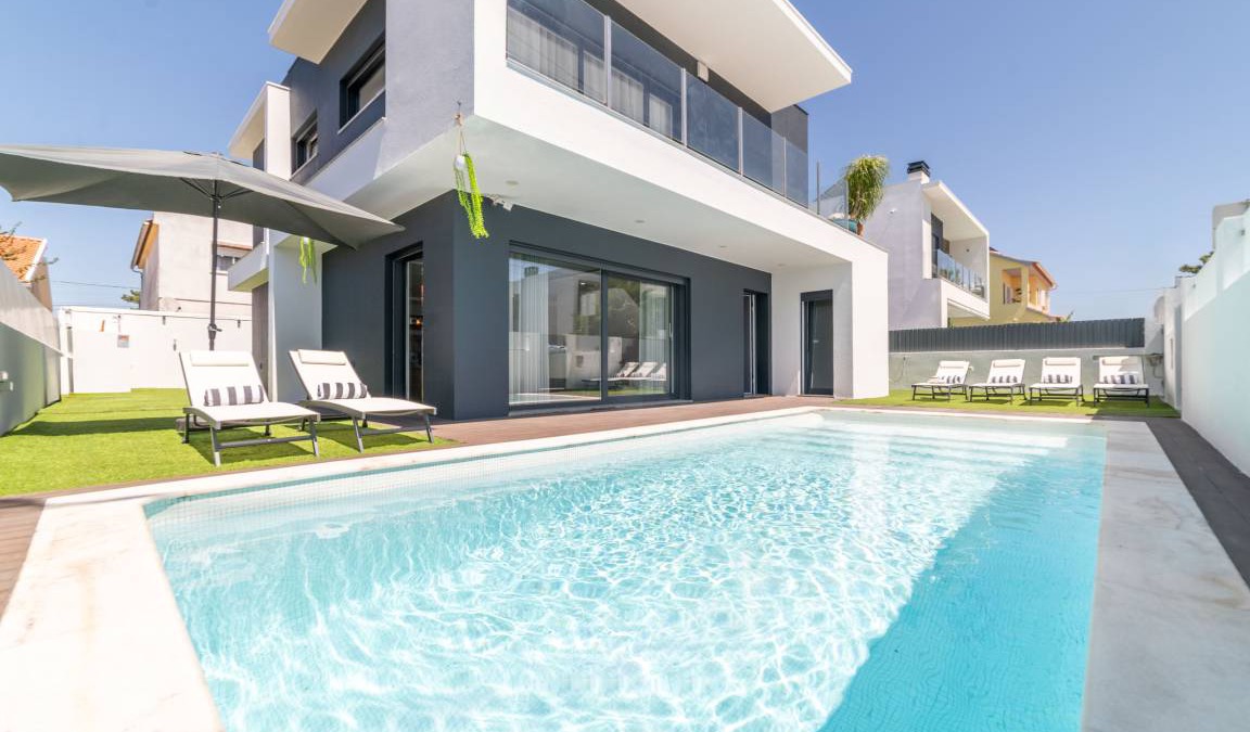 Charneca de Caparica e Sobreda Villa | 160 m² Villa ∙ 3 bedrooms ∙ 6 guests