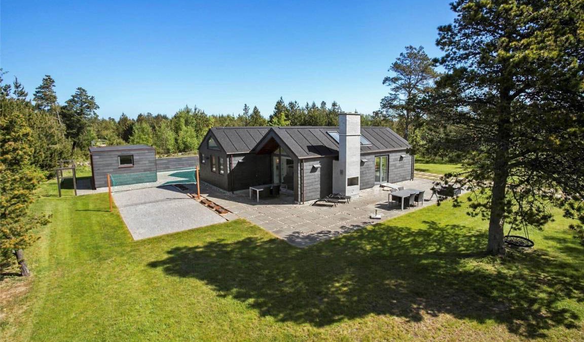 Torup Strand House | 162 m² House ∙ 3 bedrooms ∙ 8 guests