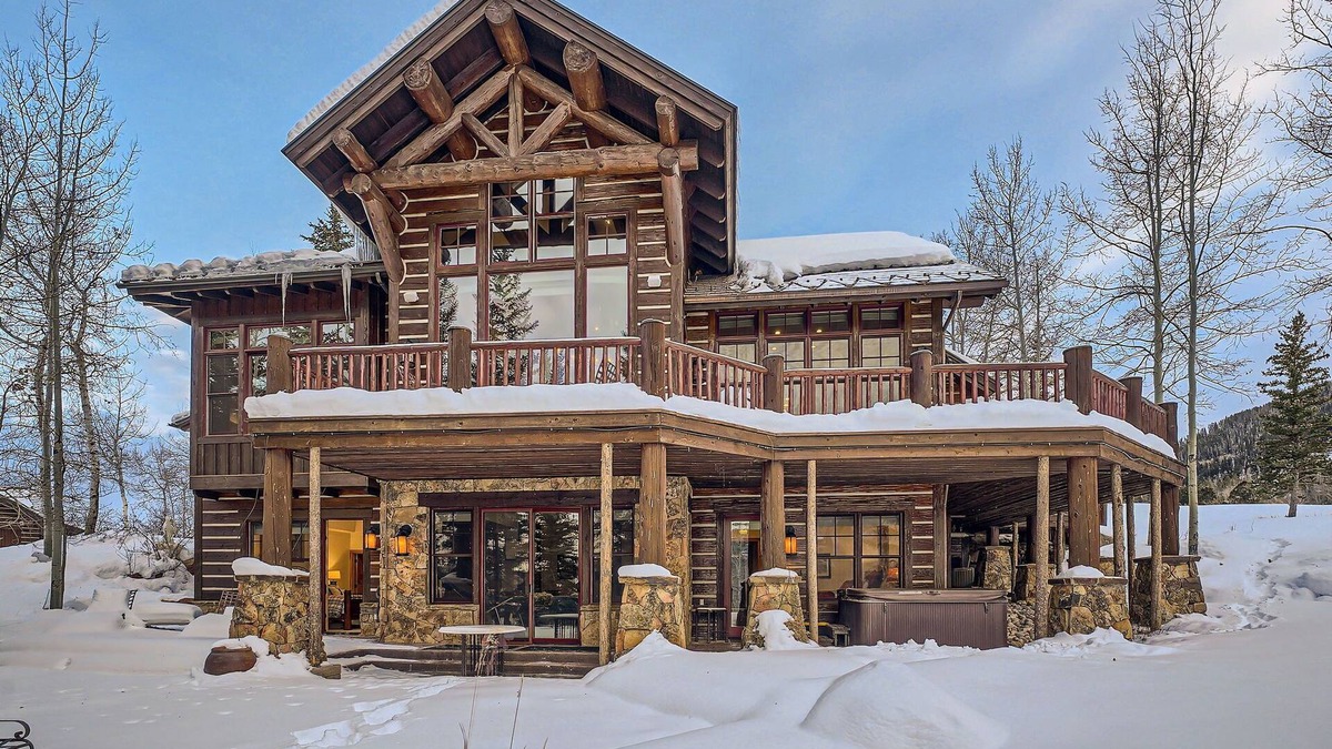 Cordillera House | 166 Cimarron Trail - Luxury Log Cabin in Cordillera