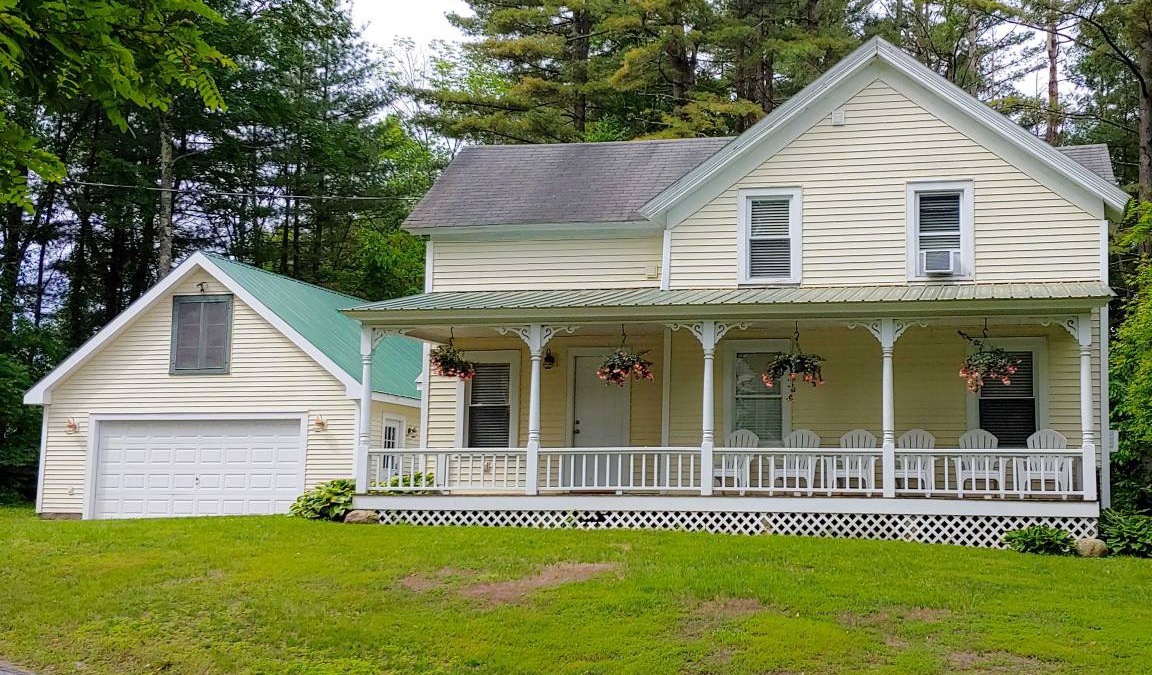 Warrensburg House | 167 m² House ∙ 4 bedrooms ∙ 10 guests