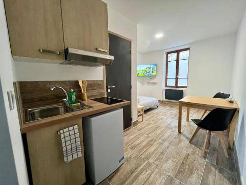 Saint-Fons Apartment | 17 m² Apartment ∙ 1 bedroom ∙ 2 guests