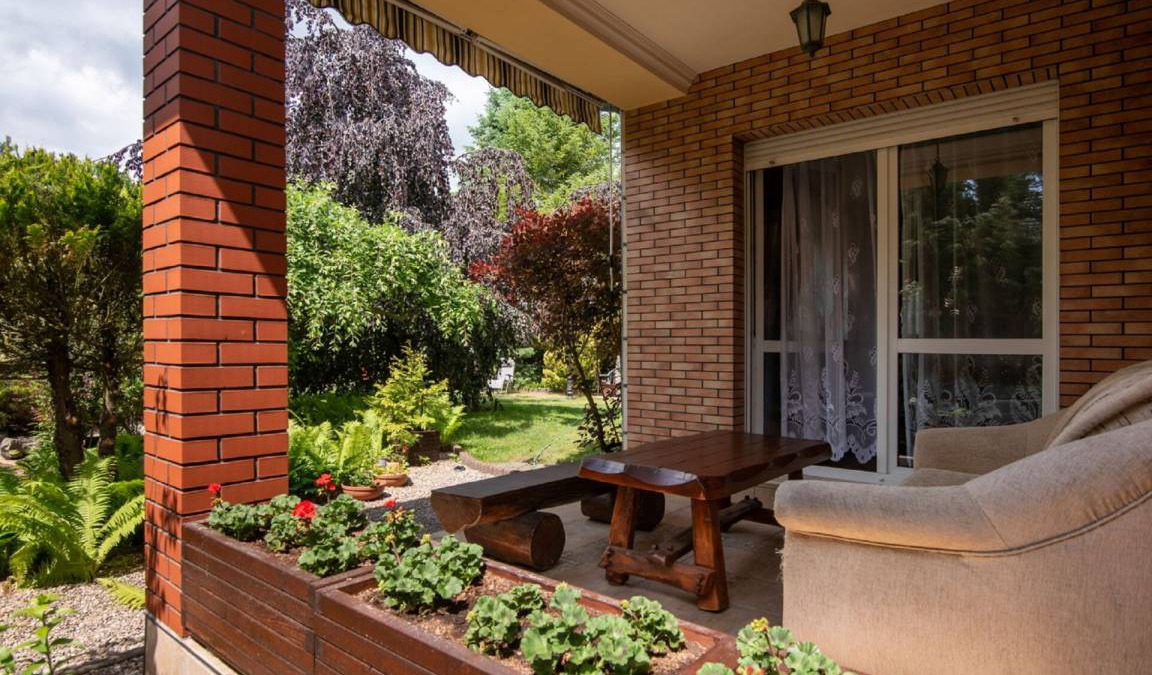 Bieszkowice Other | 170 m² Accommodation ∙ 4 bedrooms ∙ 8 guests