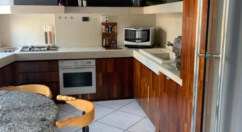 Castell'Alfero Apartment | 170 m² Apartment ∙ 3 bedrooms ∙ 6 guests