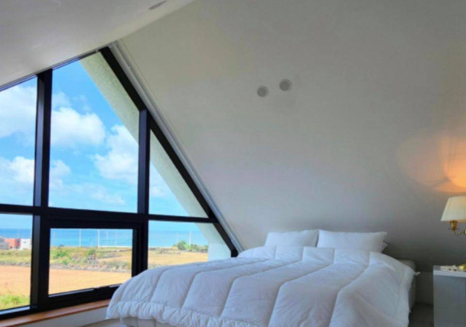 Hallim House | 170 m² House ∙ 3 bedrooms ∙ 6 guests