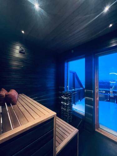 Sommarøy Villa | 170 m² Villa ∙ 4 bedrooms ∙ 8 guests