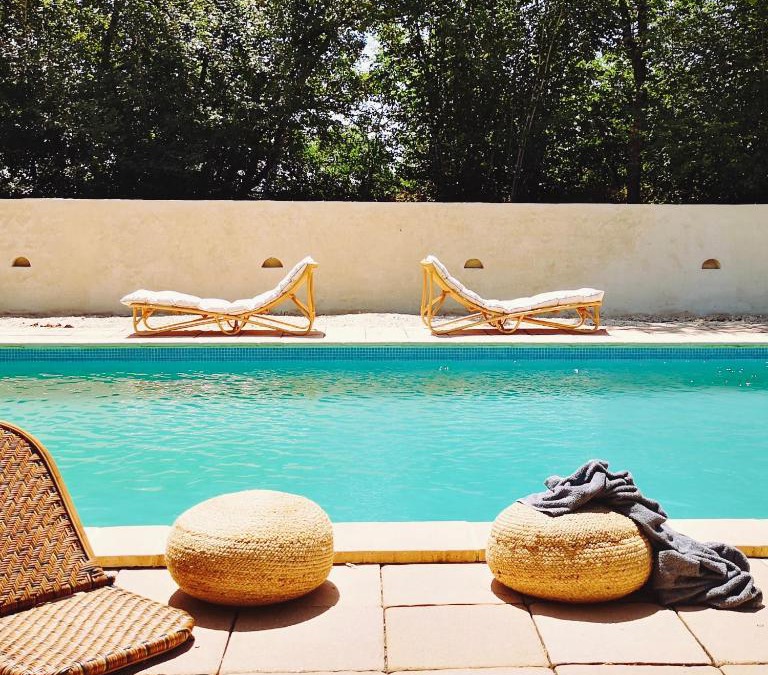 Villeneuve d'Aveyron House | 1700's Country House with large Private Pool & Gardens