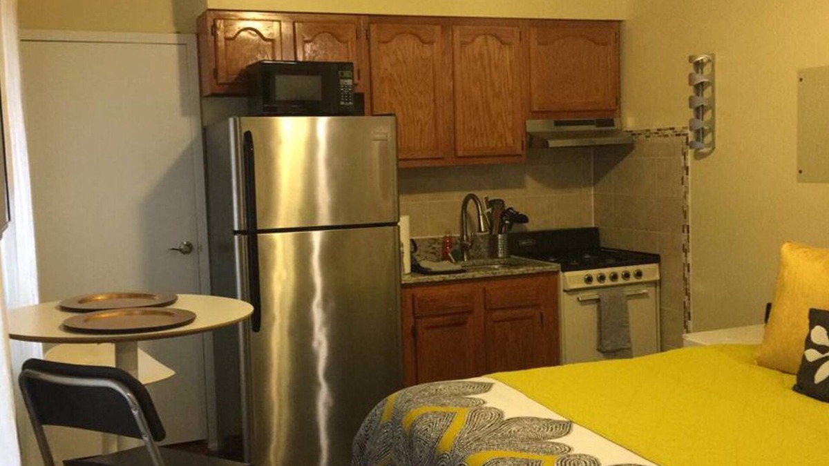 Union City Apartment | 1721 1A · City Chic Studio/Parking Available - 20 min to NYC