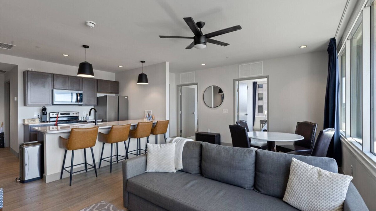 Downtown Condo | 175 LEX - Spacious Two Bedroom Downtown Lexington