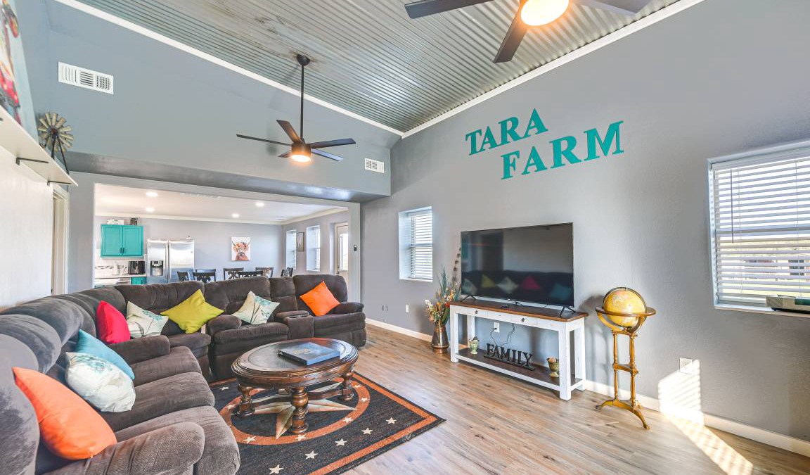 Whitney House | 178 m² House ∙ 4 bedrooms ∙ 12 guests