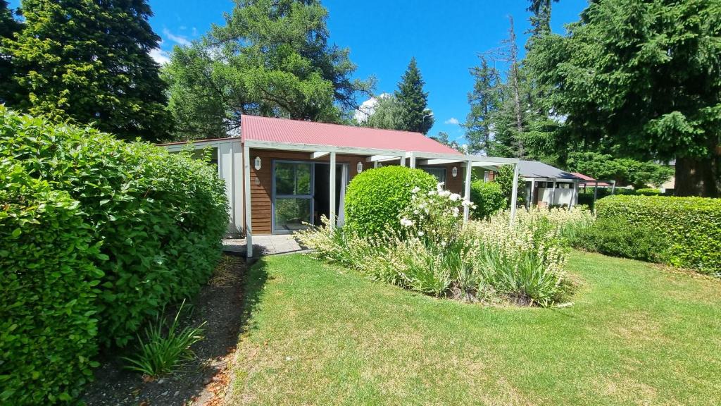 Hanmer Springs House | 18 Jollies Pass Road - Garden Studio 346