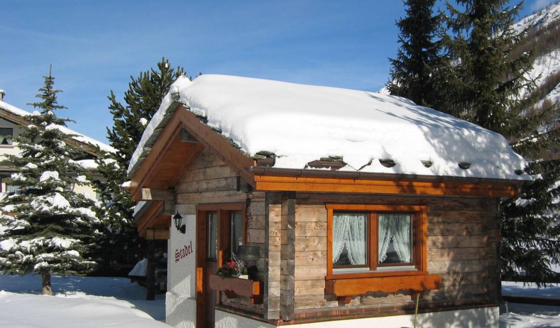 Saas Grund Villa | 18 m² Villa ∙ 1 bedroom ∙ 2 guests