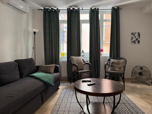 Zaragoza Old Town Apartment | 18 Torres Santa Cruz