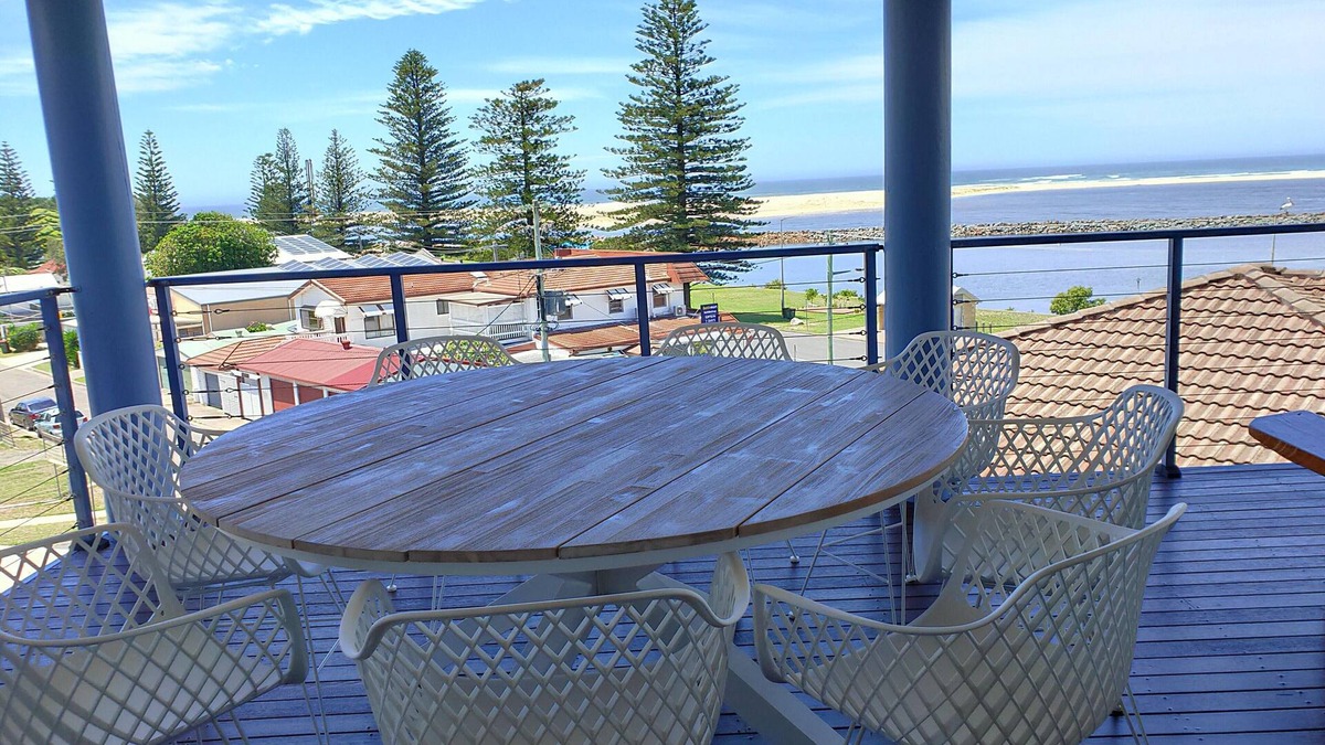 Harrington House | 180 Degree Views of Pure Relaxation and Serenity