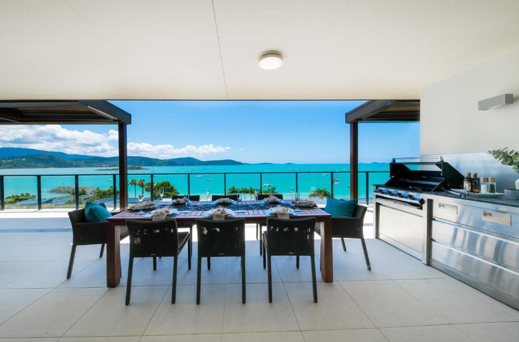 Cannonvale Apartment | 180 Degrees