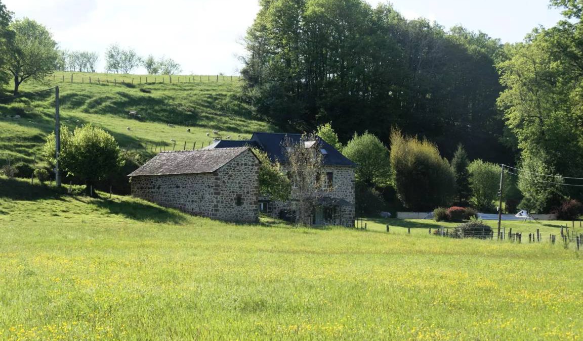 Saint-Bonnet-la-Riviere House | 180 m² House ∙ 4 bedrooms ∙ 8 guests