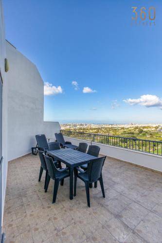 Luqa Apartment | 180 m² Apartment ∙ 2 bedrooms ∙ 7 guests