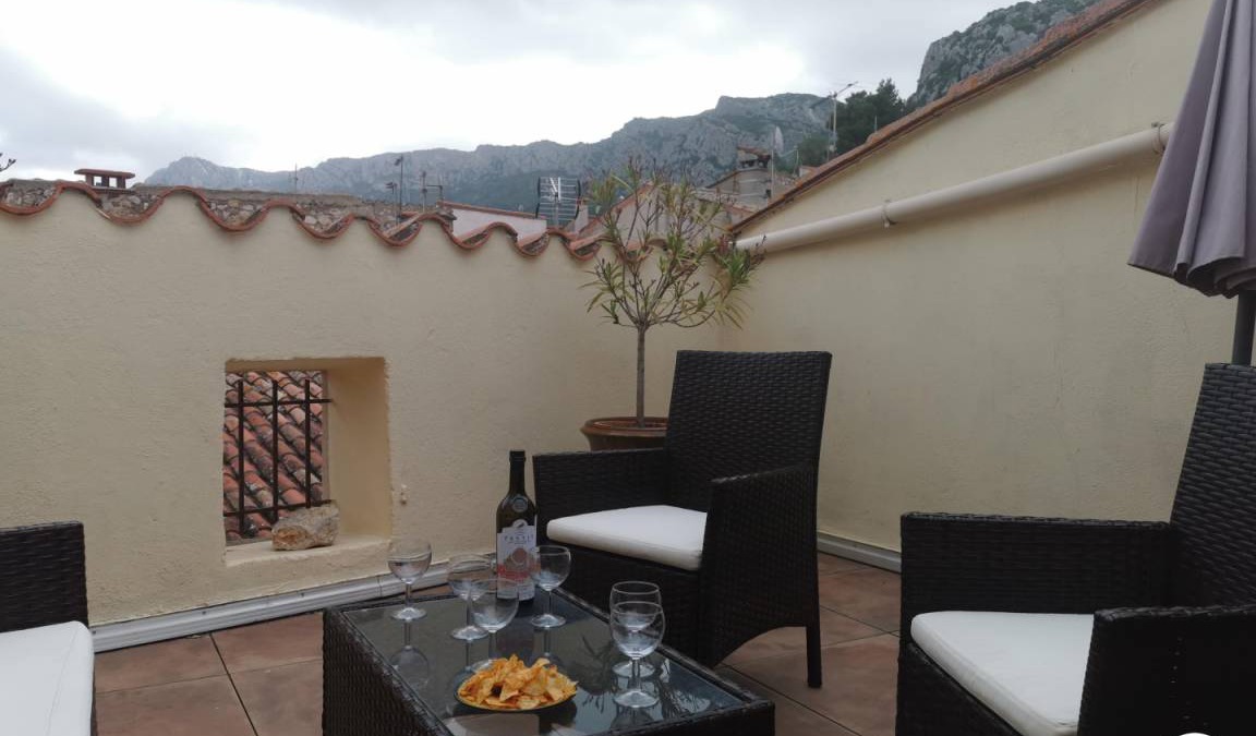 Tautavel House | 180 m² Gîte ∙ 5 bedrooms ∙ 10 guests
