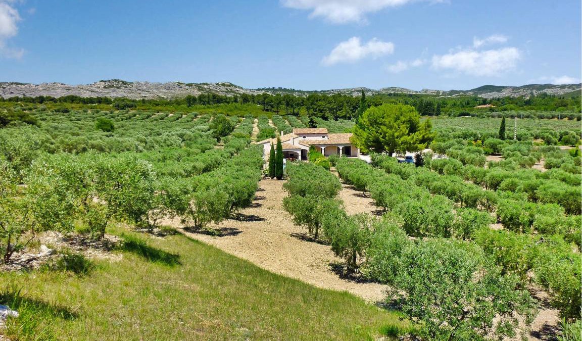 Mouries House | 180 m² House ∙ 3 bedrooms ∙ 6 guests