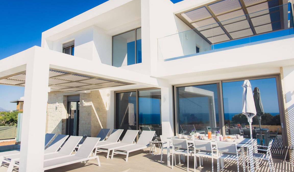 Adelianos Kampos Villa | 180 m² Villa ∙ 4 bedrooms ∙ 8 guests