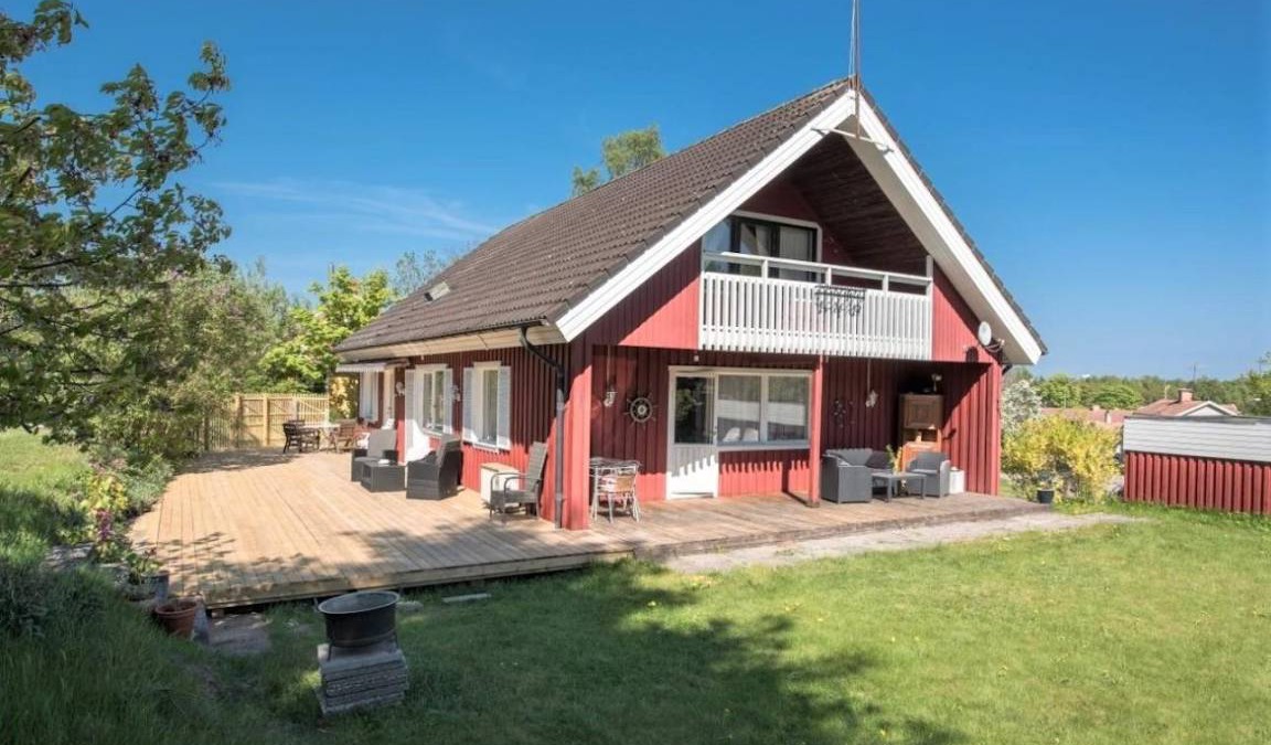 Loftahammar House | 180 m² House ∙ 4 bedrooms ∙ 8 guests
