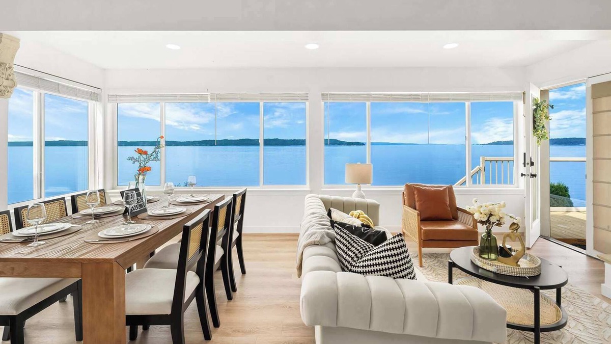 Redondo House | 180° Water View Retreat: Near Beach Park & City