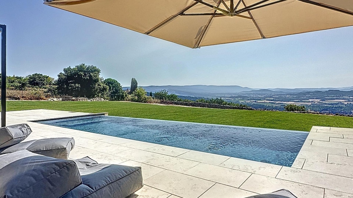 Gordes House | 180° Grand Luberon - Gordes 500m from the center and castle, with panoramic view