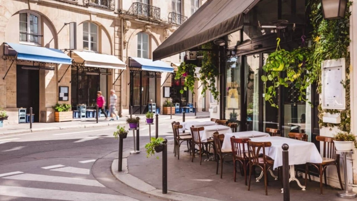 8th Arrondissement Apartment | 180M2 of Lavish Space-A real family home on Champs Elysees
