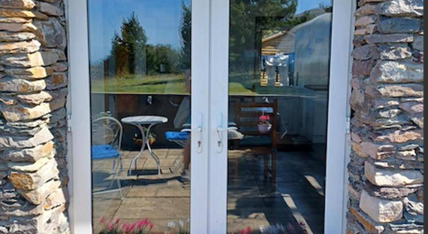 Kells Apartment | 181 m² Apartment ∙ 1 bedroom ∙ 2 guests