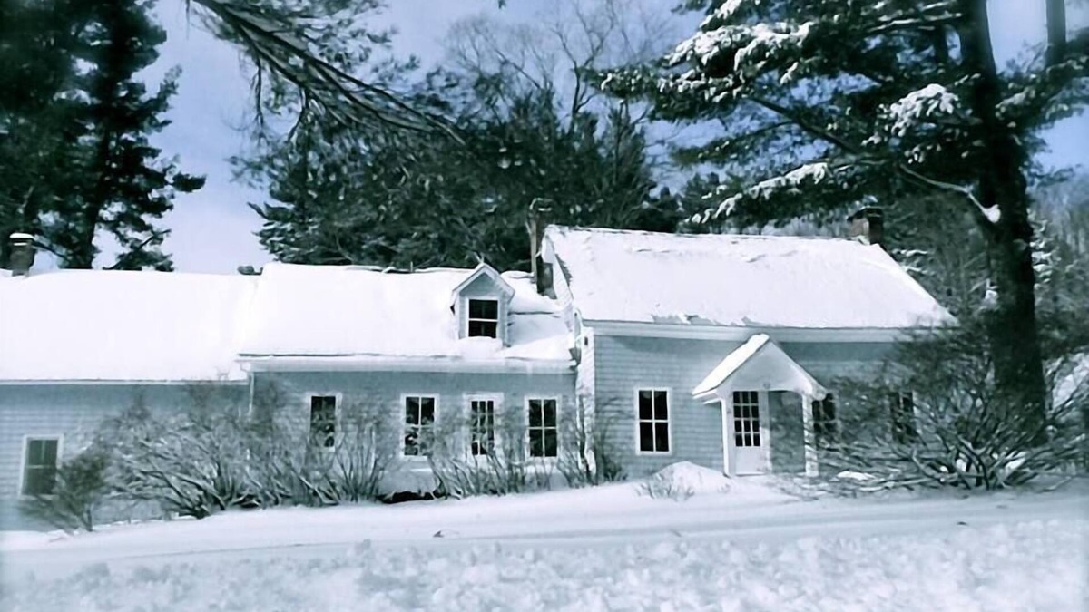 Stratton and Bromley Ski Areas House | 1830's Recently Renovated Rustic Farmhouse, Windham Vermont