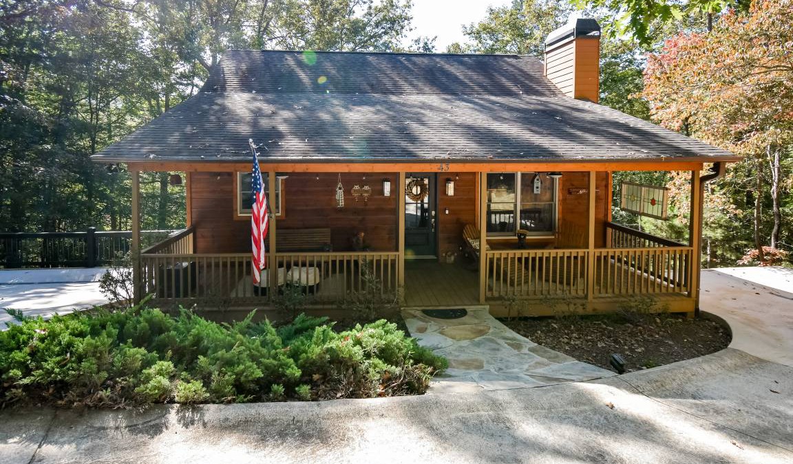 Ellijay Cabin | 184 m² Cabin ∙ 3 bedrooms ∙ 6 guests