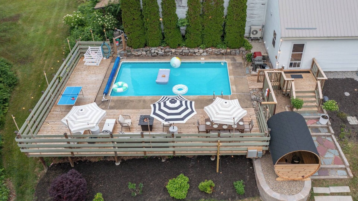 Meredith House | 1840 Meredith Farmhouse w Outdoor Pool & Sauna