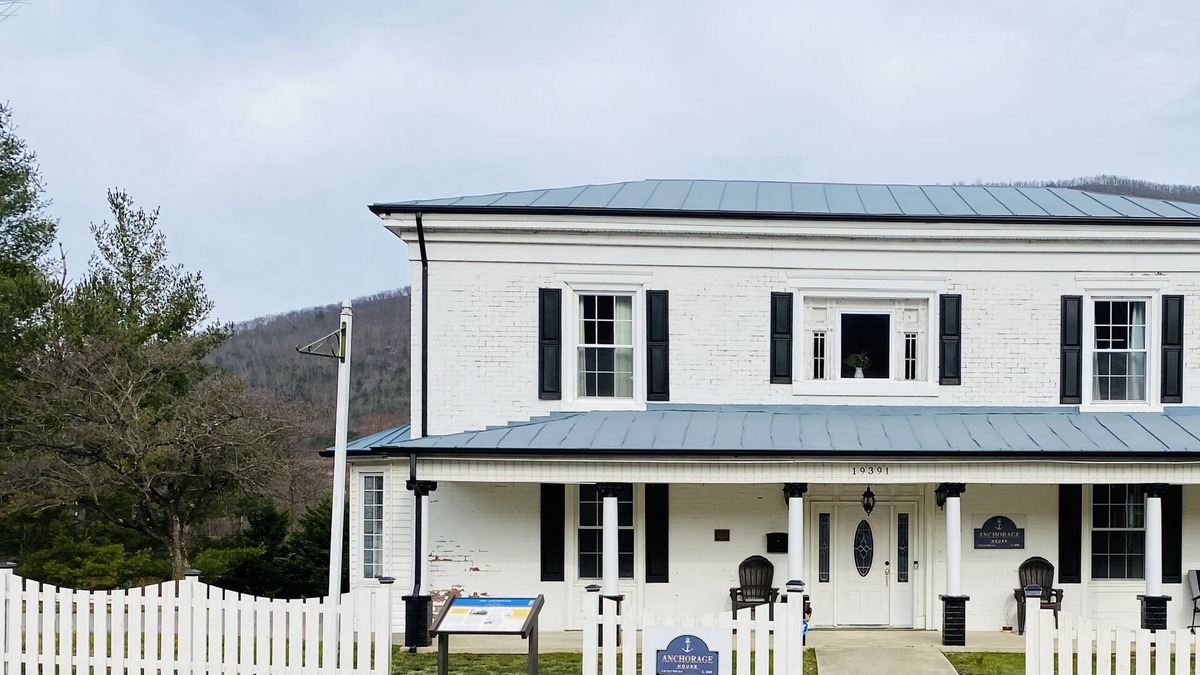 Buchanan House | 1840c Historic Anchorage House