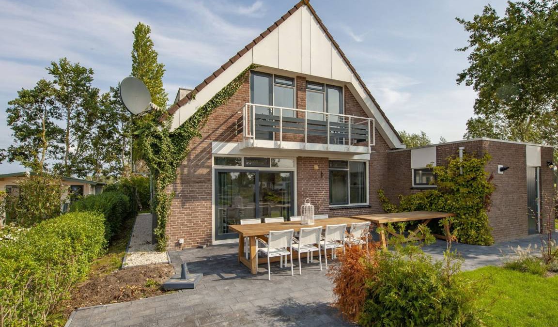 Municipality of Hellevoetsluis House | 186 m² House ∙ 1 bedroom ∙ 12 guests