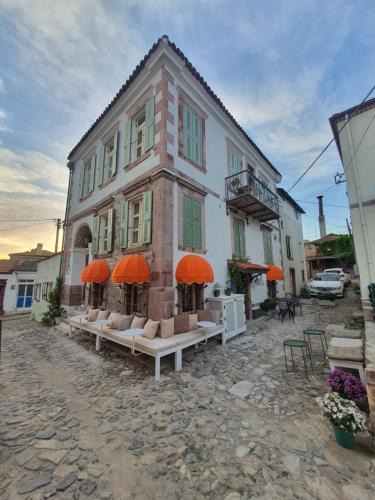 Ayvalik Villa | 1874 Rum Evleri