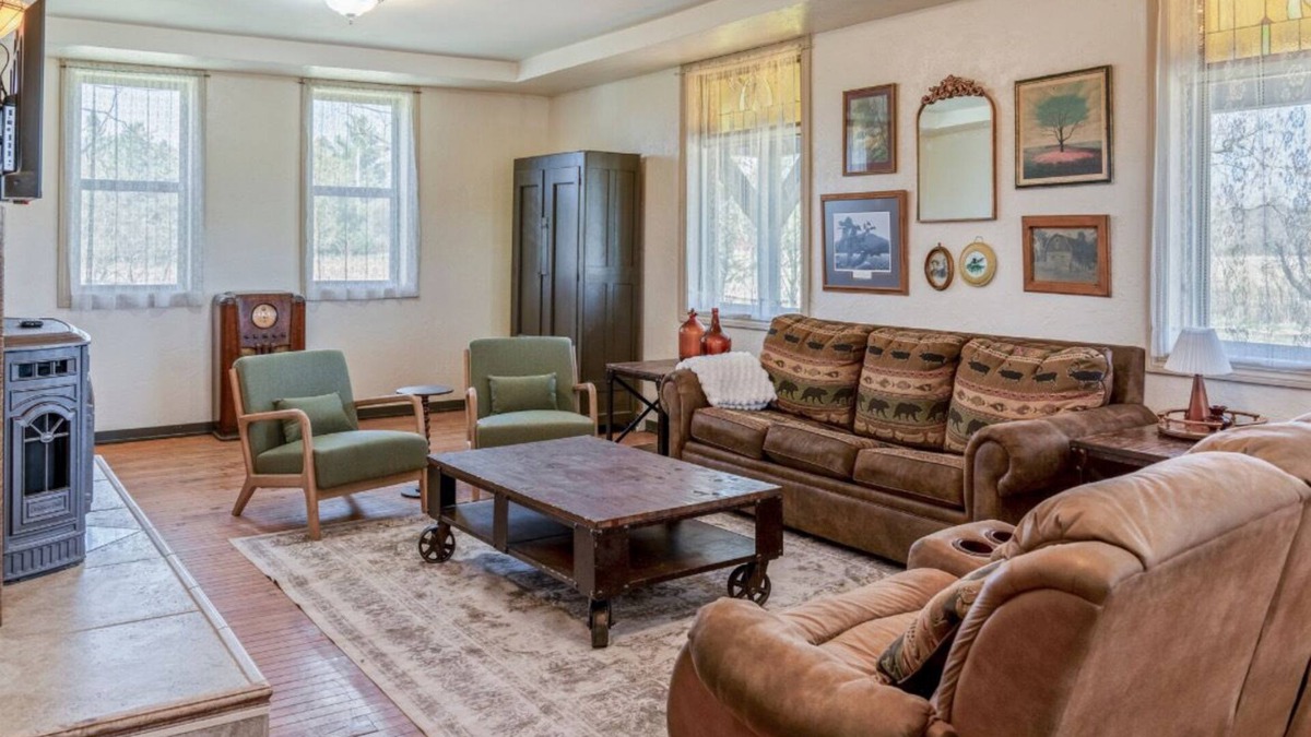 Suring Other | 1890: A Historic, Quiet Trailside Retreat in Suring