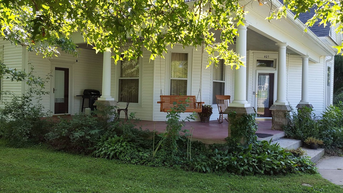 Blackwater House | 1897 Historic Home In Midwest