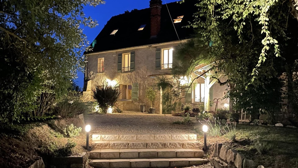 Priez Cottage | 18th Century property 1h from Paris