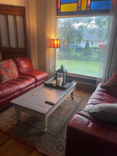 Des Moines Apartment | 19 century Victorian Home