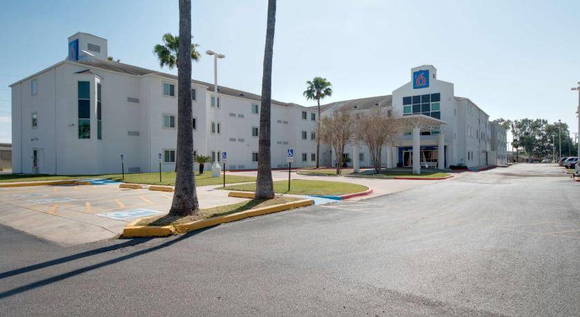 Brownsville Hotel | 19 m² Hotel ∙ 10 guests