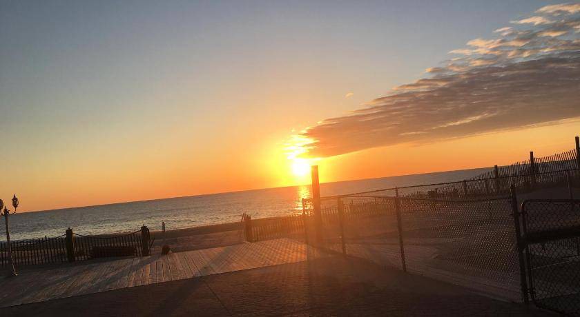 Point Pleasant Beach Hotel | 19 m² Motel ∙ 2 bedrooms ∙ 5 guests