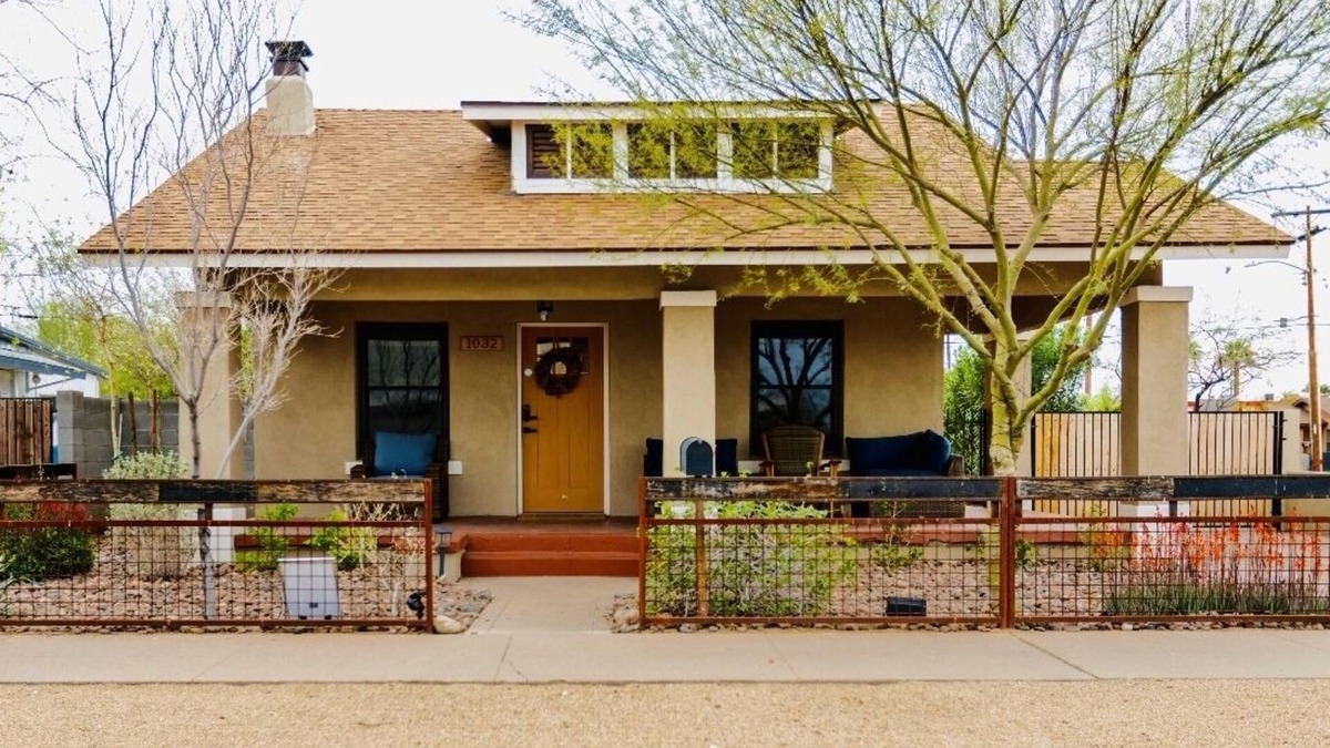 Garfield House | 1915 Historic Château in the heart of Downtown Phoenix and Roosevelt Row.
