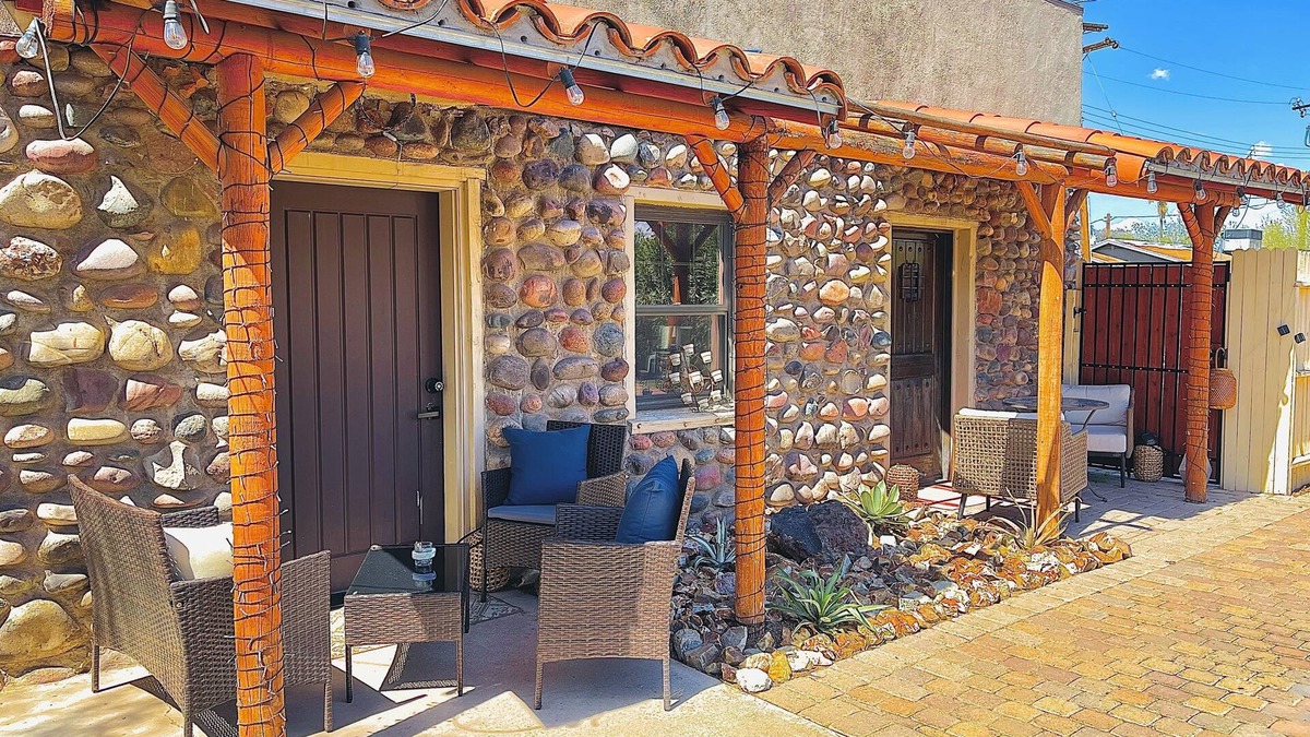 Garfield House | 1915 Historic Cottage in the heart of Roosevelt Row in Downtown Phoenix
