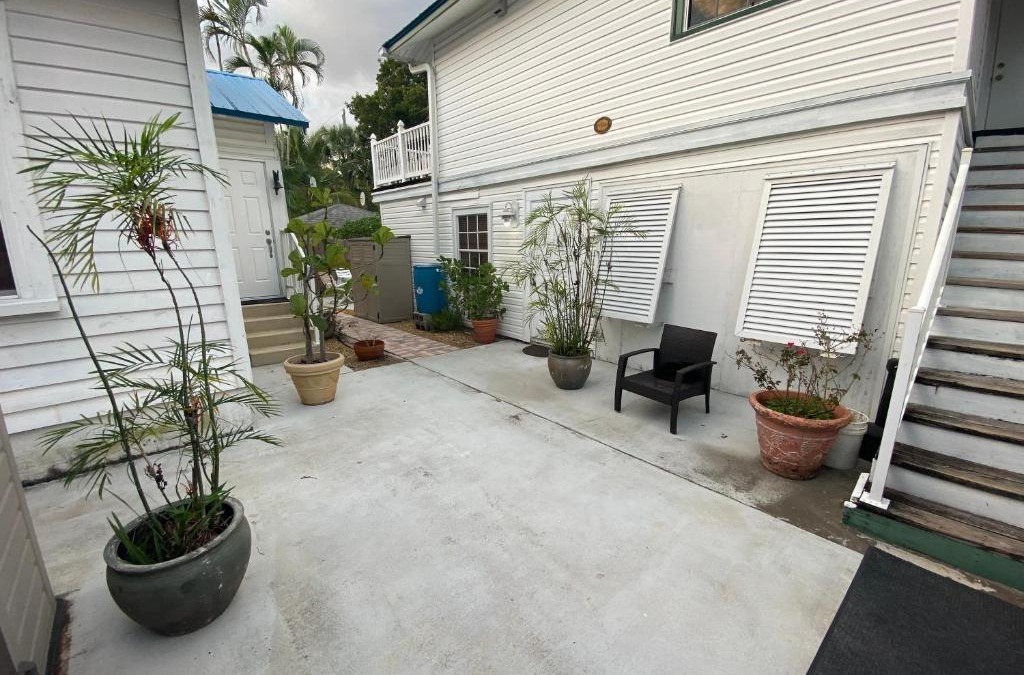 Flamingo Parks Apartment | 1924 Historic Hideaway (Paul Dreher House)