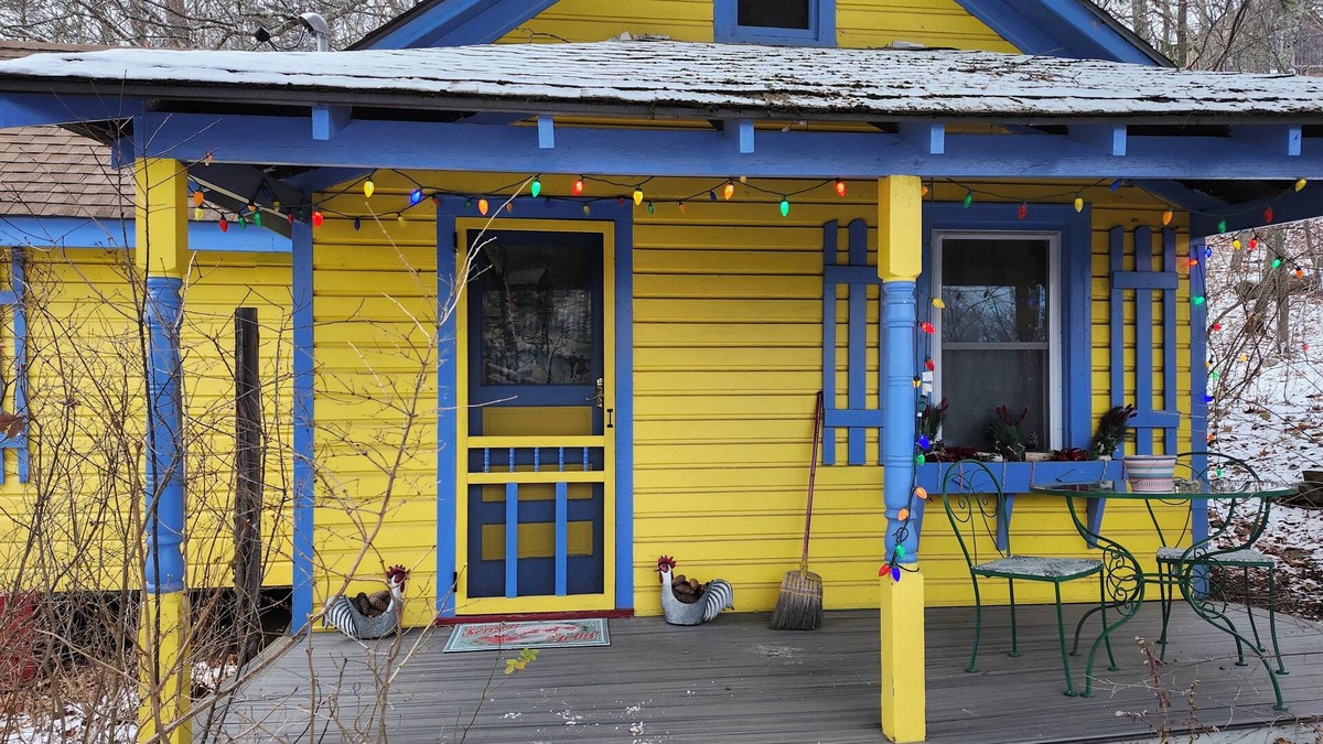 Catskill Cottage | 1930's 1 bedroom cottage updatedn with charm, pet friendly, near hiking trails