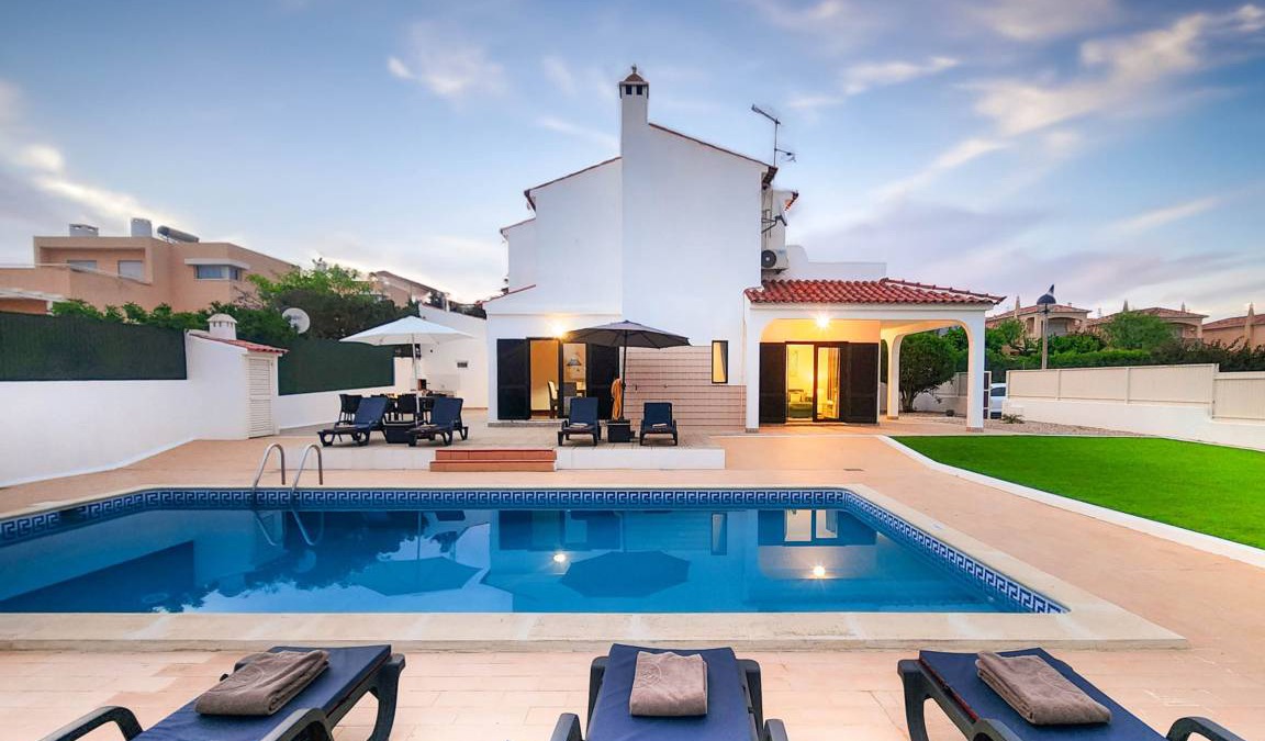 Castelo Villa | 194 m² Villa ∙ 3 bedrooms ∙ 8 guests