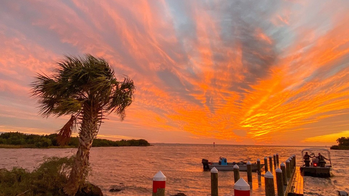 Yankeetown House | 1940 Cottage on the Nature Coast