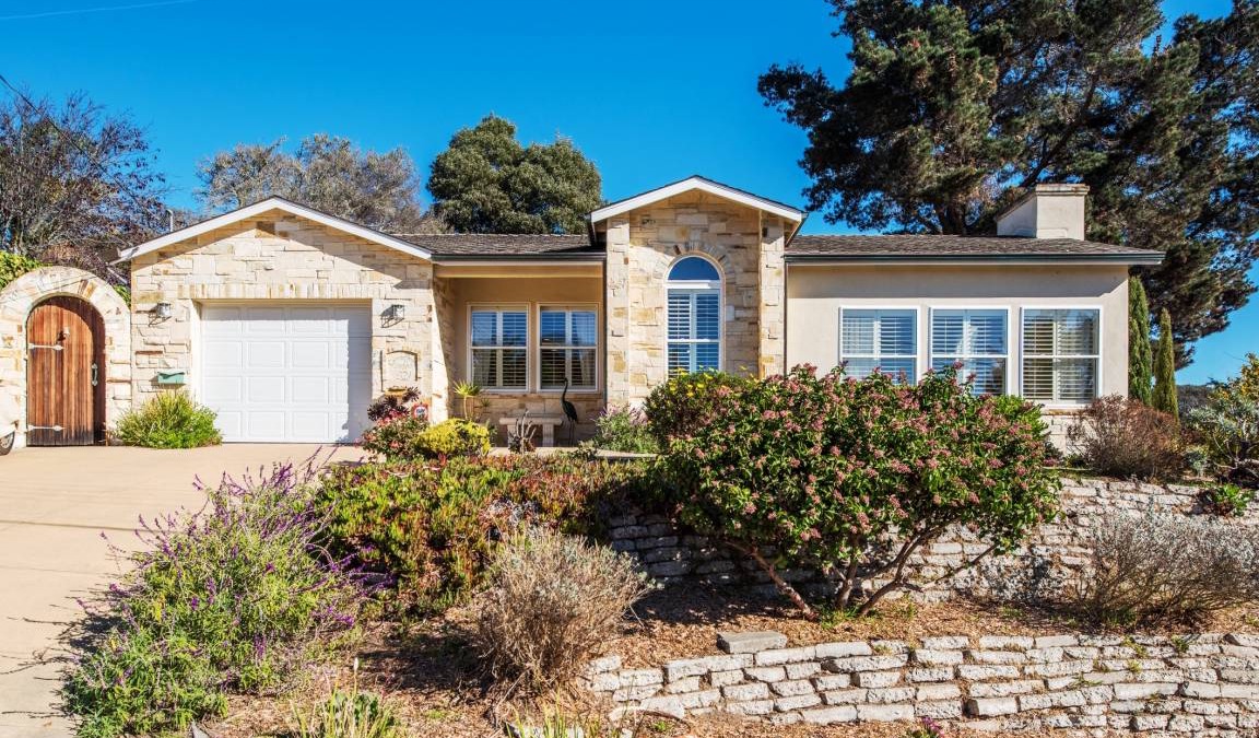 Del Rey Oaks House | 195 m² House ∙ 3 bedrooms ∙ 6 guests