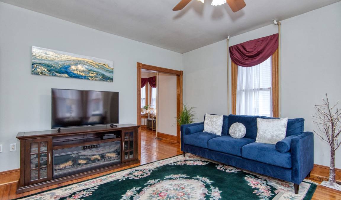 Front Royal House | 195 m² House ∙ 3 bedrooms ∙ 6 guests