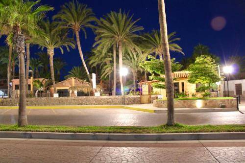 Loreto House | 195 m² Motel ∙ 2 bedrooms ∙ 6 guests